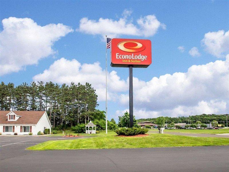 Econo Lodge Inn&Suites Eau Claire Extérieur photo