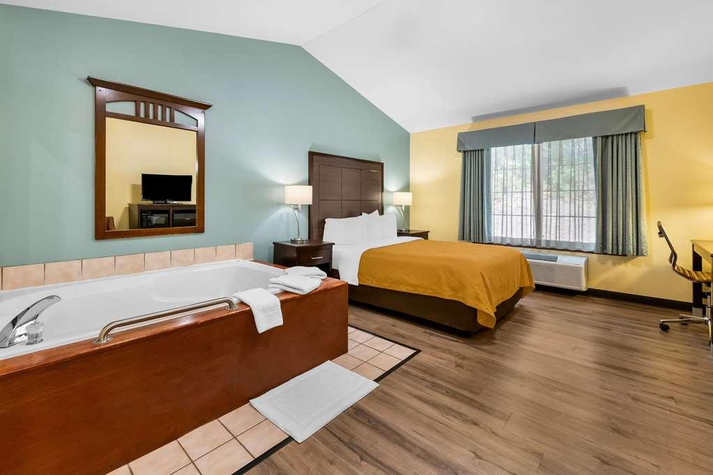 Econo Lodge Inn&Suites Eau Claire Chambre photo